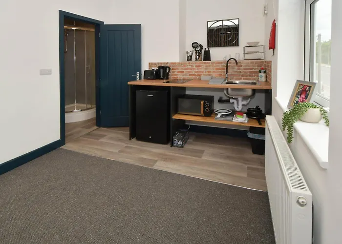 Stay At Shobnall Road Rooms And Studios Burton