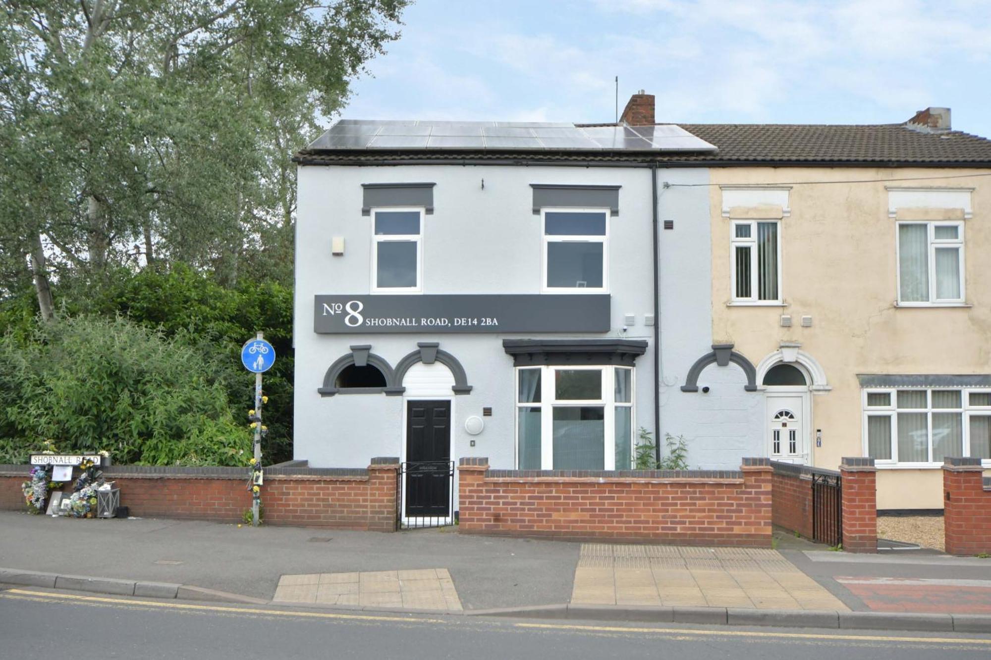 At Shobnall Road And Burton-upon-Trent