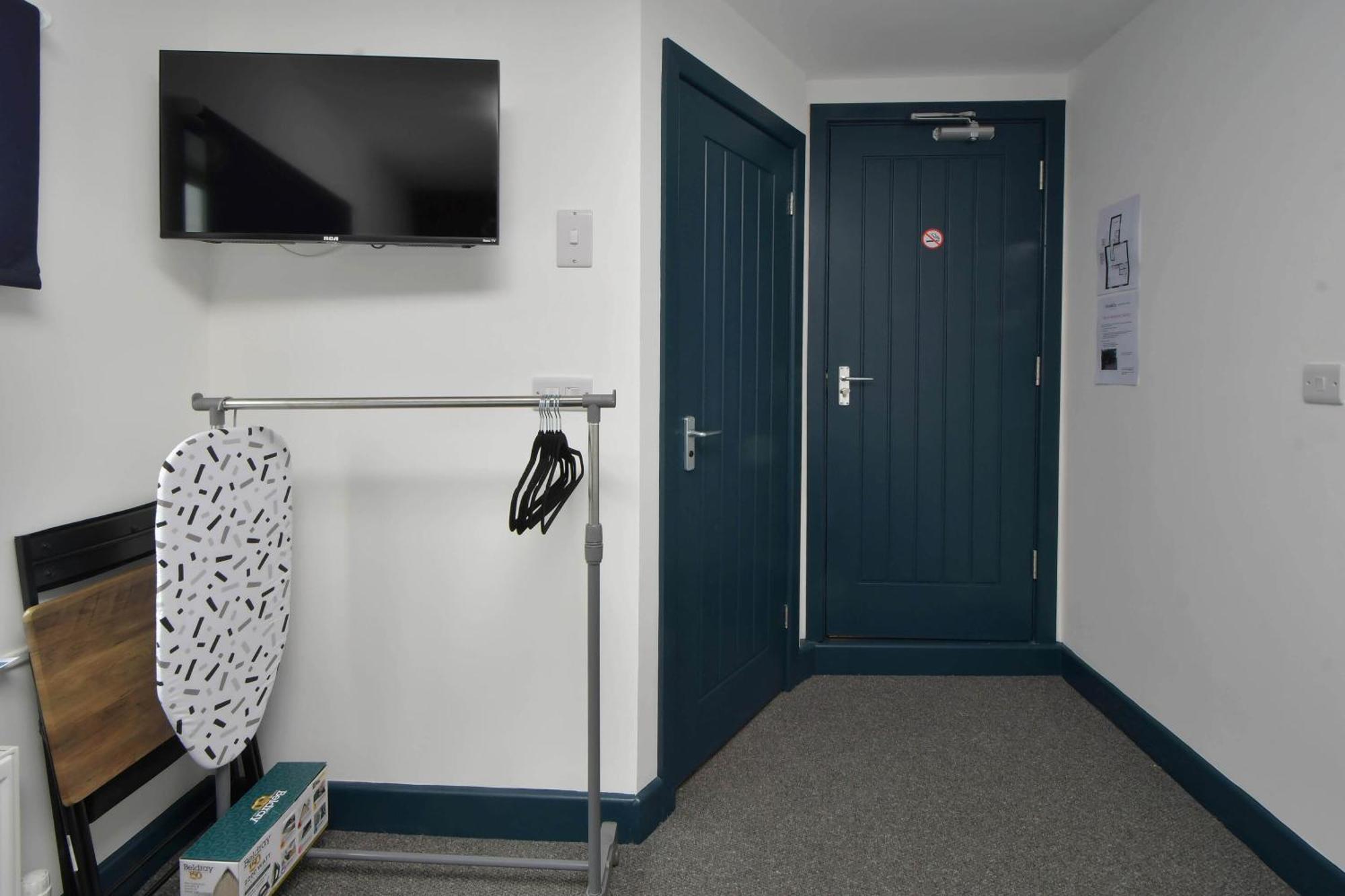 Apartment At Shobnall Road And